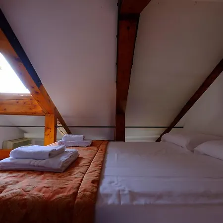 Apartament Mansardina San Marco *