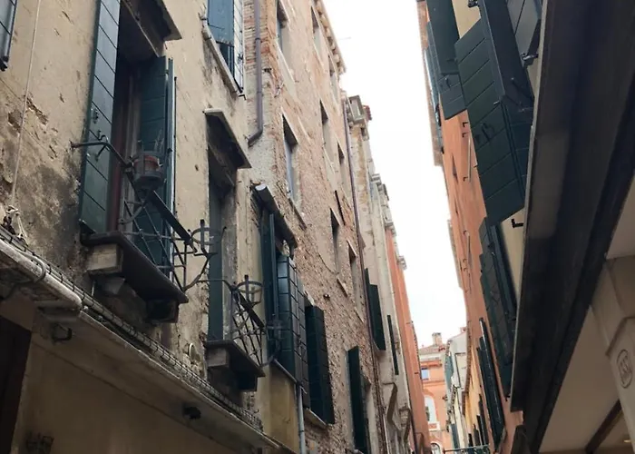 Apartman Mansardina San Marco *