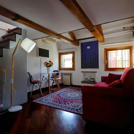 Apartmán Mansardina San Marco Benátky